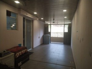 Room in 3 BHK Apartment at Sai Aura Ville, Bavdhan – for Rent
