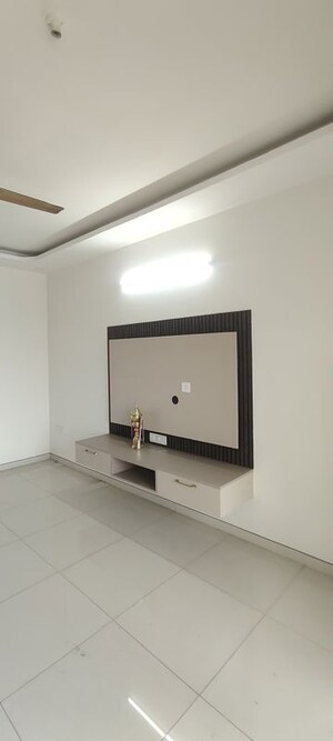 Furnished Amenities in 2 BHK Apartment at Century Breeze, Jakkuru – for Rent