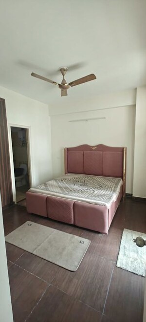 Bedroom in 2 BHK Apartment at AIG Park Avenue, Sector 4 Greater Noida – for Rent