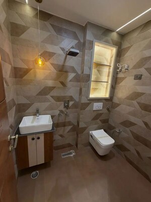 Bathroom in 1.5 BHK Apartment at Chandiwala Pearl Heaven, Andheri East – for Sale