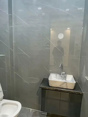 Bathroom in 1.5 BHK Apartment at Chandiwala Pearl Heaven, Andheri East – for Sale
