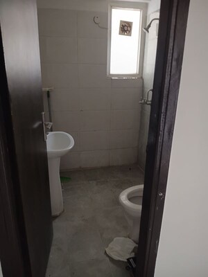 Furnished Amenities in 2 BHK Apartment at Nirala World Estate I, Tech Zone 4 Greater Noida – for Sale