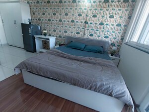 Bedroom in Studio Apartment at Purvankara Emerald Bay, Mundhwa – for Rent