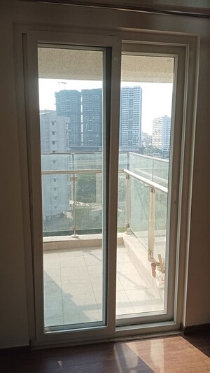 Bathroom in Studio Apartment at Purvankara Emerald Bay, Mundhwa – for Rent