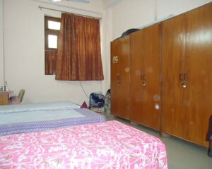 1 RK Independent House For Rent in Sector 14