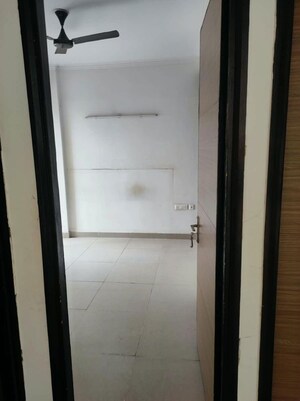 Building Lobby in 3 BHK Apartment at Saya Zion, Sector 4 Greater Noida – for Rent