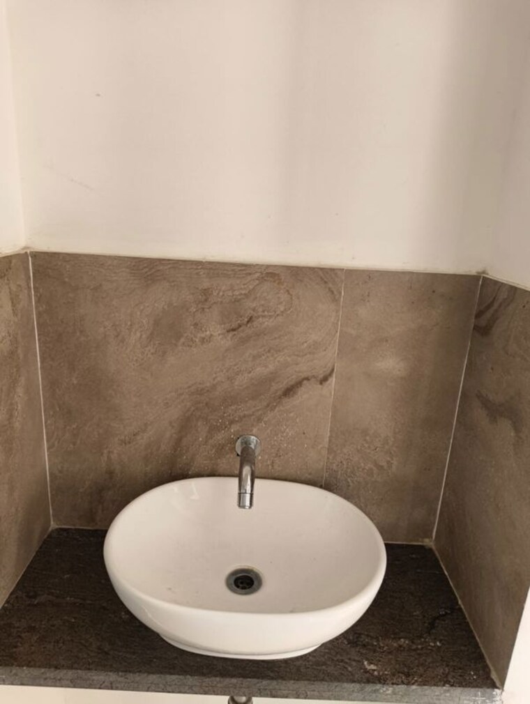 Bathroom, rohan-silver-gracia 2 Bedroom 1000 Sq.Ft. Apartment In Ravet Pune 10740164