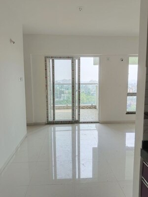 Room in 2 BHK Apartment at MSR Seasons, Chinchwad – for Rent
