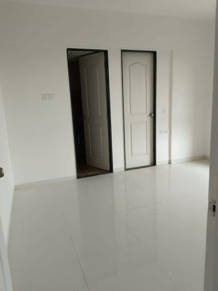 Room, msr-seasons 2 Bedroom 661 Sq.Ft. Apartment In Chinchwad Pune 10740173