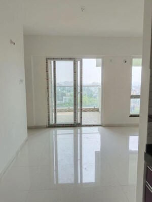 Room in 2 BHK Apartment at MSR Seasons, Chinchwad – for Rent