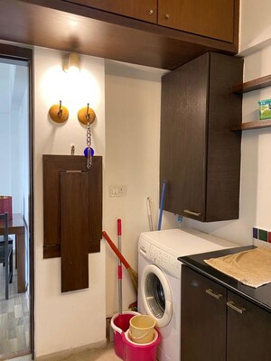 Bedroom in 2 BHK Apartment at Hashu Niwas, Bandra West – for Rent