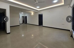 Room in 3 BHK Apartment at Hsr Layout – for Rent