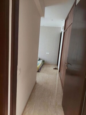  2 BHK Apartment at Hiranandani Castle Rock, Powai – for Rent