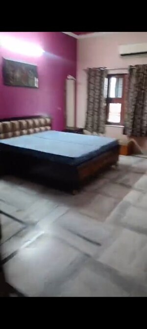2 BHK Builder Floor For Rent in Khatipura