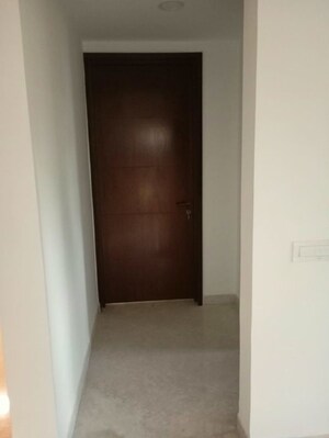 Room in 4 BHK Apartment at Brigade Coronet, Vasanth Nagar – for Rent