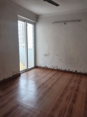 Master Bedroom in 3 BHK Apartment at Amrapali Leisure Park, Amrapali Leisure Valley – for Rent