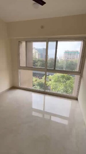 Bedroom in 3 BHK Apartment at Chembur – for Rent