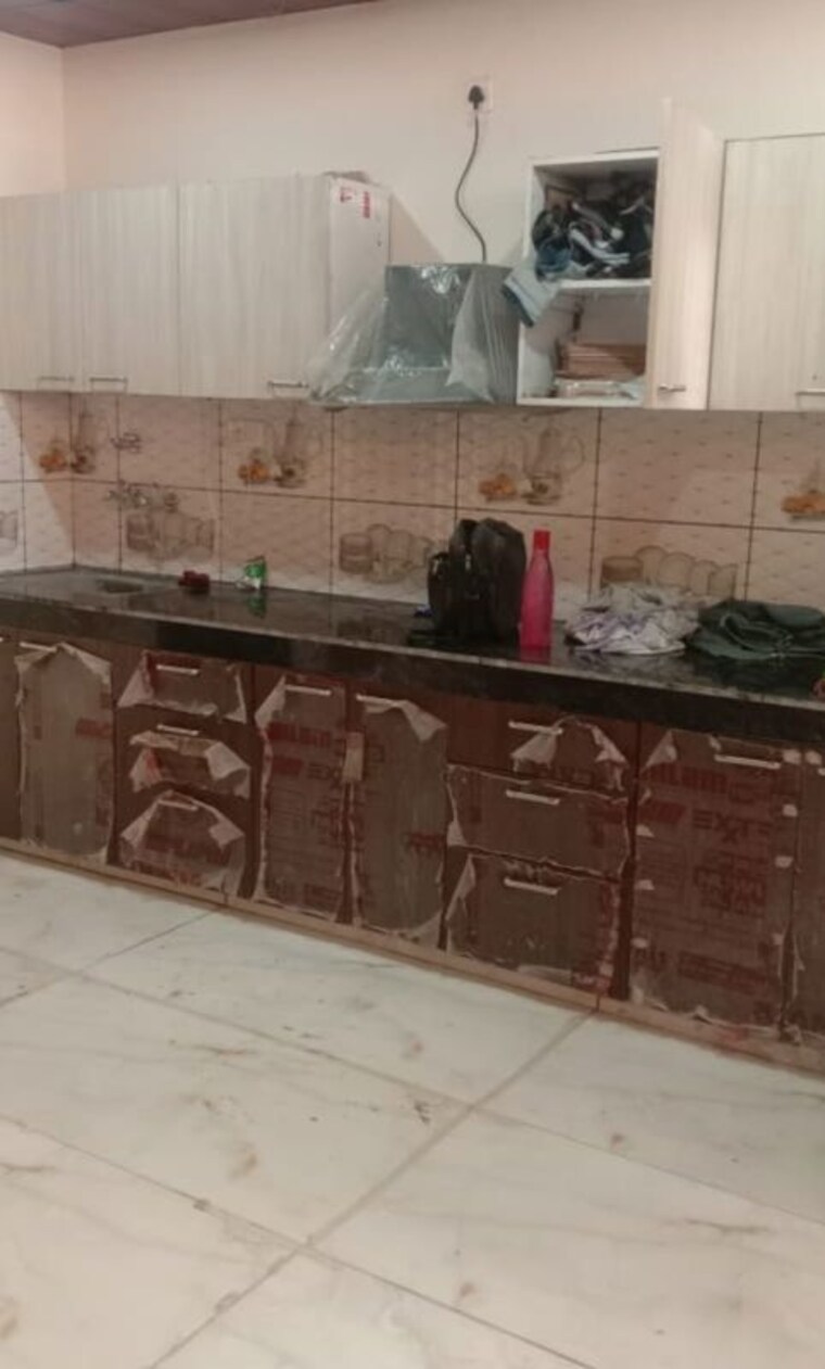 Kitchen, ashirwad-apartment-model-town 2 Bedroom 900 Sq.Ft. Builder Floor In Model Town Ghaziabad 10740222