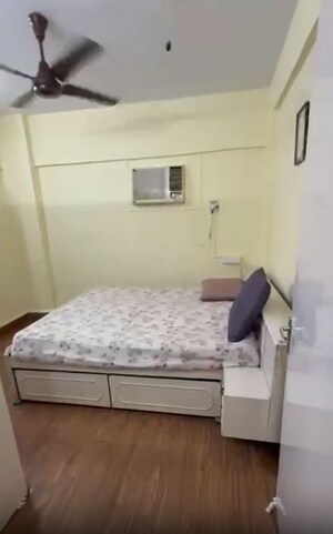1 BHK Apartment For Rent in Galactica Apartment, Andheri West