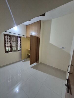 Room in 2 BHK Independent House at Hal – for Rent