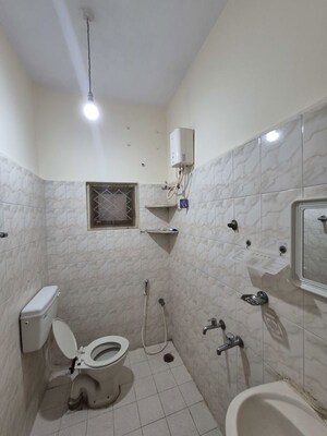 Bathroom in 2 BHK Independent House at Hal – for Rent