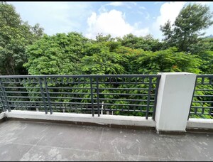 Balcony in 1 RK Independent House at Sector 14 – for Rent
