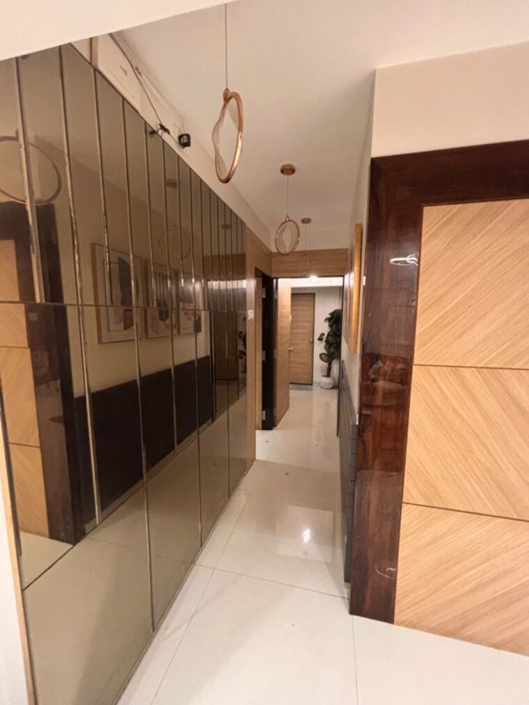 undefined, lokhandwala 3 Bedroom 1100 Sq.Ft. Apartment In Lokhandwala Mumbai 10740244