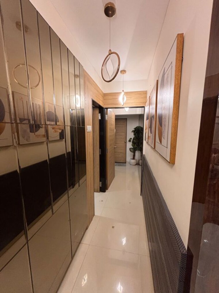 Kitchen, lokhandwala 3 Bedroom 1100 Sq.Ft. Apartment In Lokhandwala Mumbai 10740244