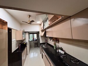 Kitchen in 3 BHK Apartment at Lokhandwala – for Sale