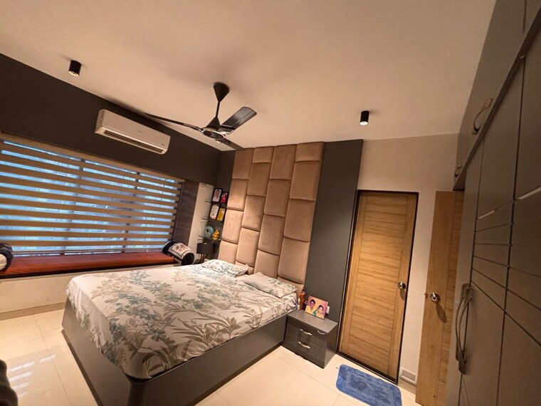 Bedroom, lokhandwala 3 Bedroom 1100 Sq.Ft. Apartment In Lokhandwala Mumbai 10740244