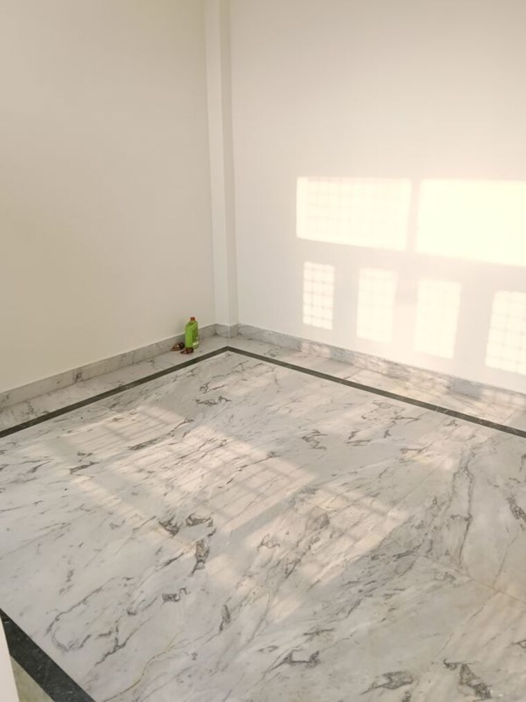 Balcony, vasundhara sector 1 3 Bedroom 1100 Sq.Ft. Builder Floor In Vasundhara Sector 1 Ghaziabad 10740250