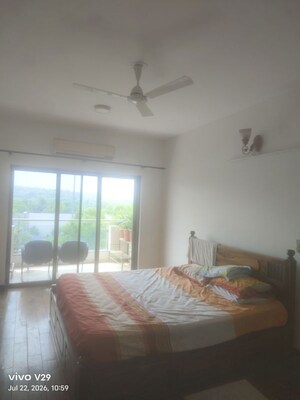 Bedroom in 4 BHK Apartment at Vipul Greens, Sector 48 – for Sale