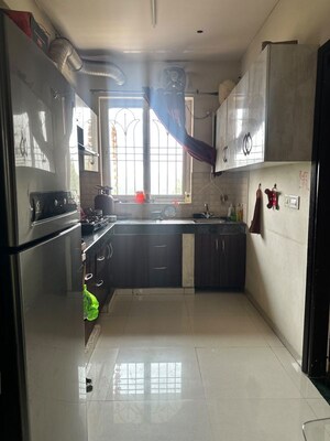 Kitchen in 3 BHK Builder Floor at BPTP Parkland Pride, Sector 77 – for Rent