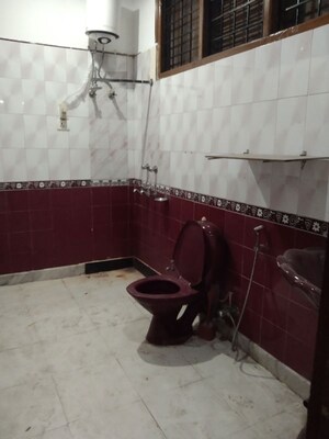 Bathroom in 2 BHK Villa at Sector 23 – for Rent