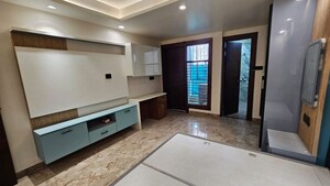 Room in 3 BHK Builder Floor at Fidato Honour Homes, Sector 89 – for Sale