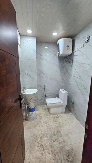 Bathroom in 3 BHK Builder Floor at Fidato Honour Homes, Sector 89 – for Sale