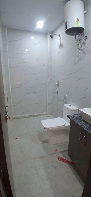 Bathroom in 3 BHK Builder Floor at Sector 57 – for Rent