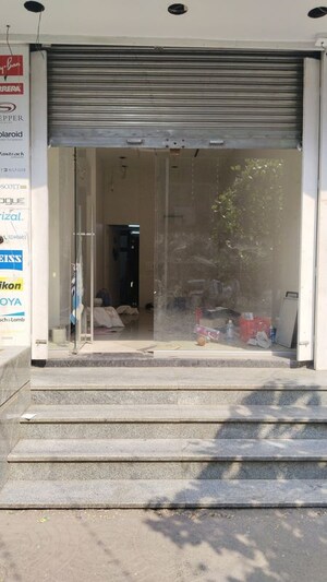 Shop For Rent in Padmavati Darshan, Parel