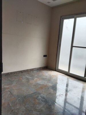 Room in 2 BHK Villa at Sector 23 – for Rent
