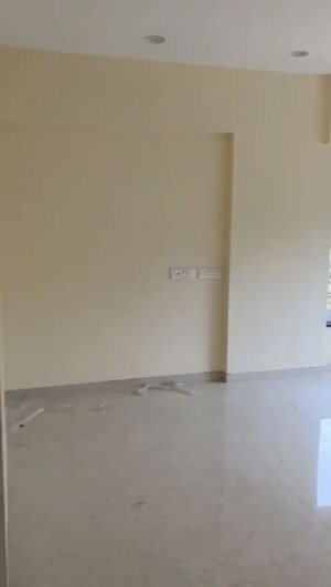 Bedroom in 2 BHK Apartment at Chembur – for Rent