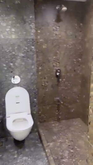 Bathroom in 2 BHK Apartment at Chembur – for Rent