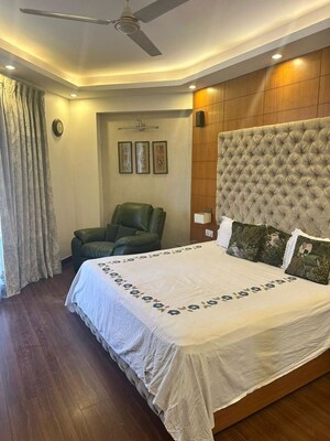 Bedroom in 3.5 BHK Apartment at M3M Merlin, Sector 67 – for Rent