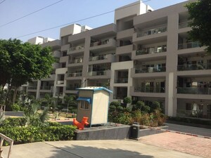 3 BHK Builder Floor For Sale in Panchsheel Prime 390, Hapur Road