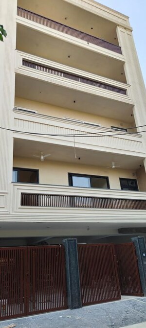 3 BHK Builder Floor – Exterior View View at Sector 51 - for Rent