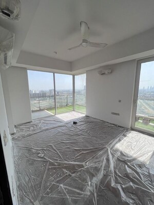 Bedroom in 4 BHK Apartment at M3M Merlin, Sector 67 – for Rent