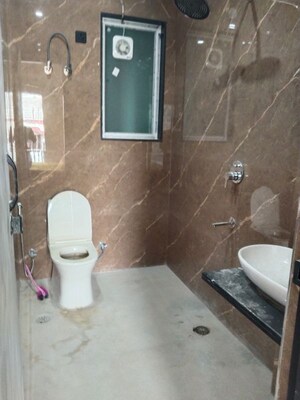 Bathroom in 2 BHK Builder Floor at Sector 23 – for Rent