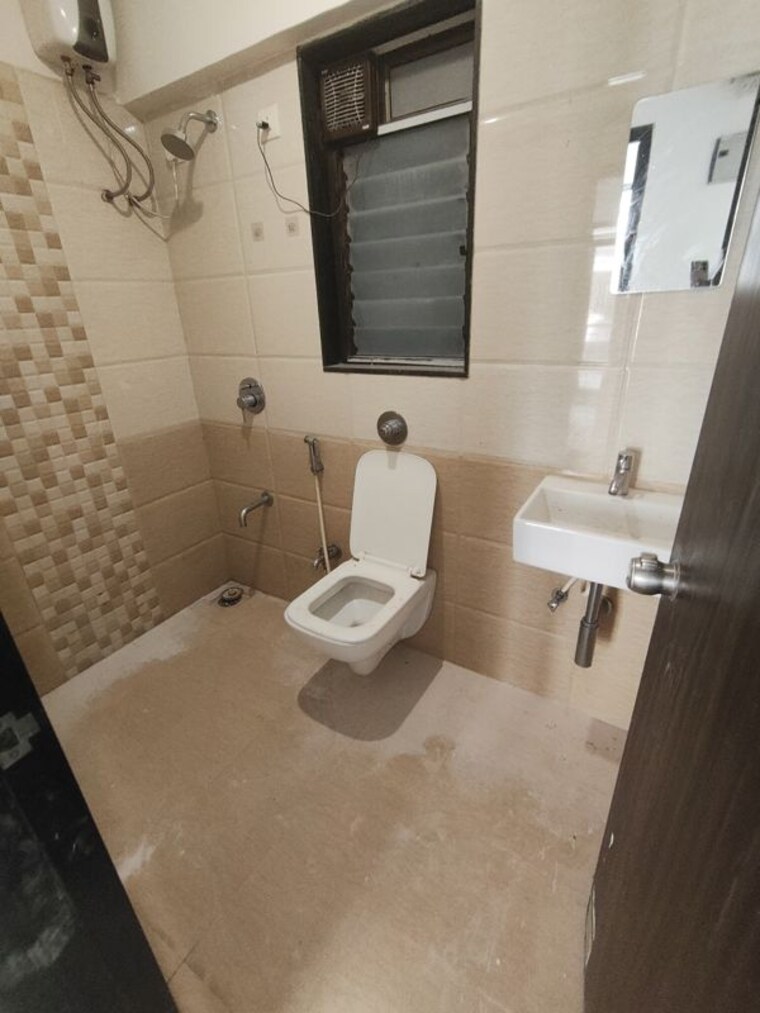 Bathroom, sethia-kalpavruksh-heights 2 Bedroom 655 Sq.Ft. Apartment In Kandivali West Mumbai 10740392