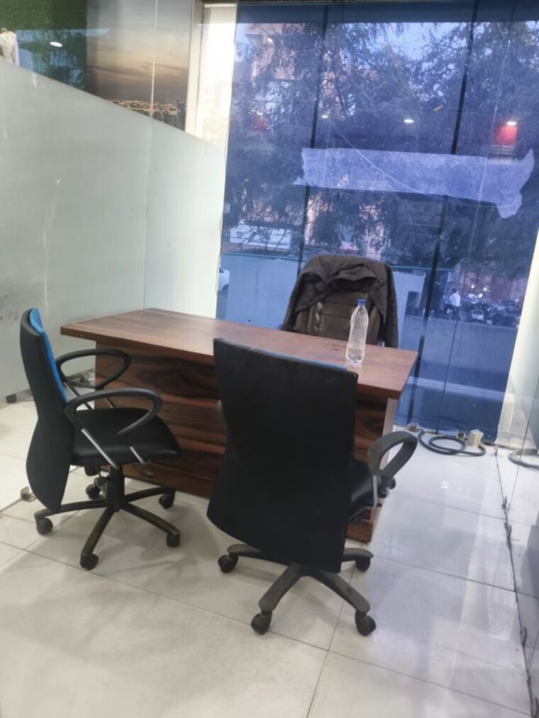Team Area, sector 2 Commercial Office Space 2000 Sq.Ft. In Sector 2 Noida 10740387