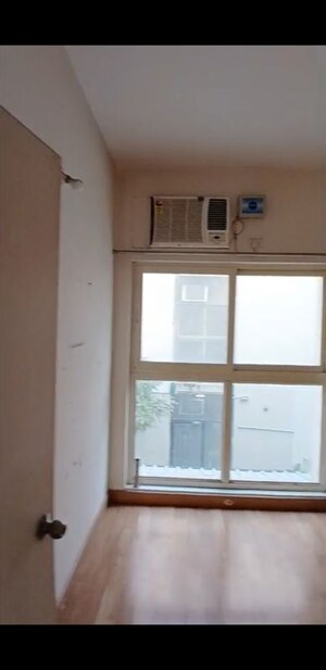 Room in 3 BHK Builder Floor at Puri Aman Vilas, Sector 89 – for Rent