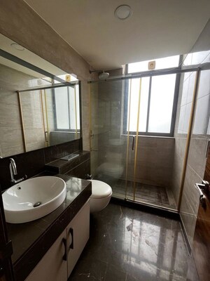 Attached Bathroom in 3 BHK Apartment at M3M Golf Estate, Sector 65 – for Rent